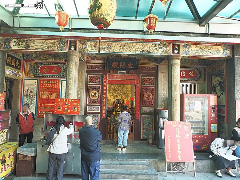 大溪老街(和平老街、中央老街、中山老街)、普濟堂、福仁宮、鎮豐宮、中正公園、大溪橋 — 2025年霜華大溪散策之一