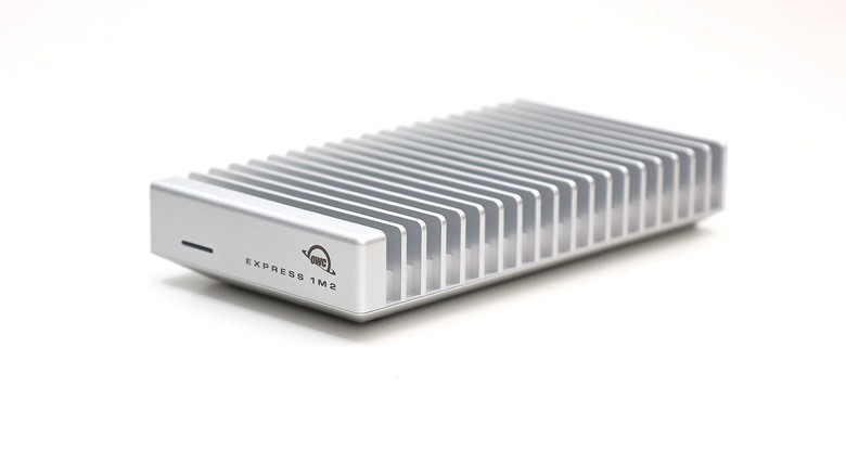 DIY Thunderbolt 5 Portable SSD: OWC Express 1M2 80G & XPG S70 Blade 4TB