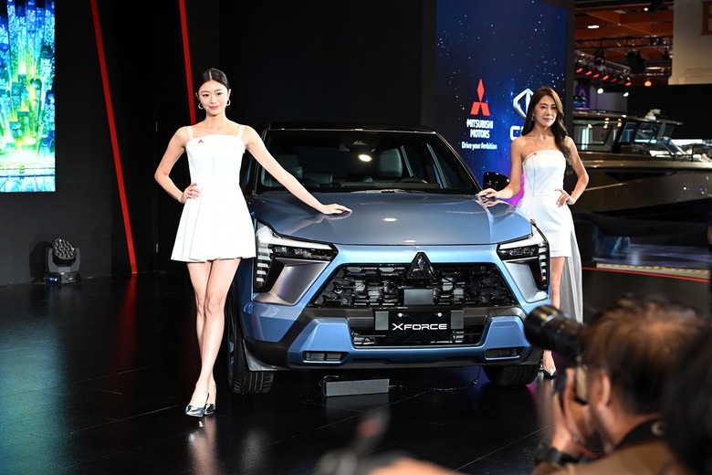 【2026 台北車展紀實】從展場正妹到四輪靈魂:Nikon ZR 實拍紀錄
