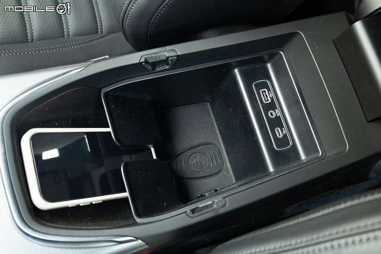 Alfa Romeo Giulia Sprint 長途試駕｜難以抗拒的義大利風情！