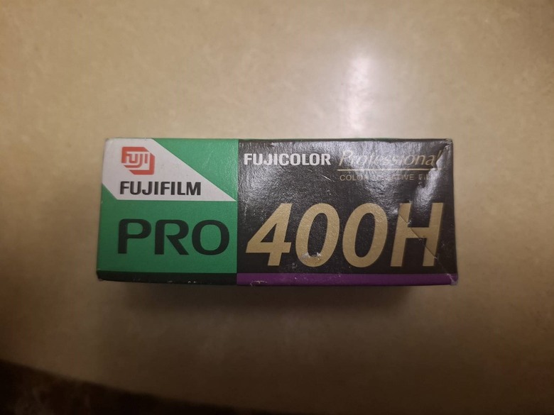 冰箱挖出來過期近20年的底片
