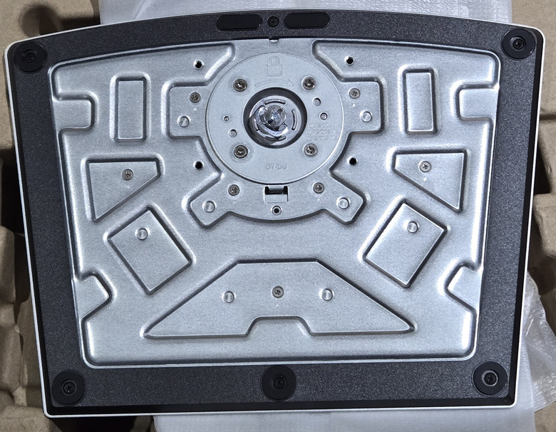 【開箱簡測】Dell UltraSharp 32 4K Thunderbolt Hub U3225QE 護眼體感簡測 (圖多)