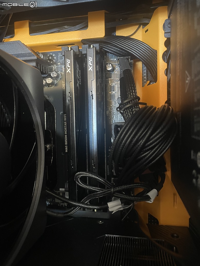［開箱］5萬預算4K可開3A遊戲主機