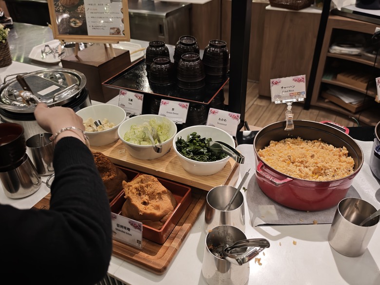 【小惡魔驫到成功】我們家的五天四夜年前日本行 Day3 輕井澤1130飯店 / 白絲瀑布 / 萌木之村 / 清里高原 / 西湖里根場合掌村