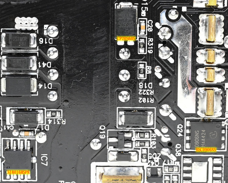 點我看大圖 LIAN LI RS1200G可旋轉交流輸入插座金牌全模組電源開箱