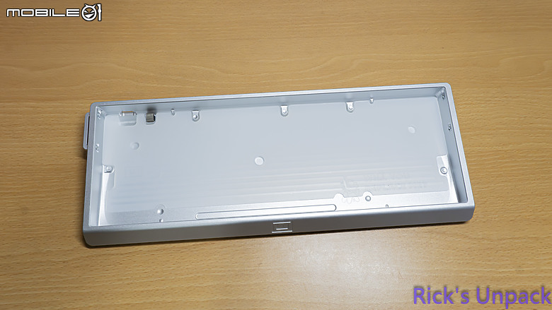 【開箱】磁軸RT始祖經典續作 | WOOTING 60HE V2