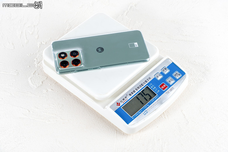 motorola edge 70 體驗｜AI 功能全面，5.99mm 超薄的中階美型之選