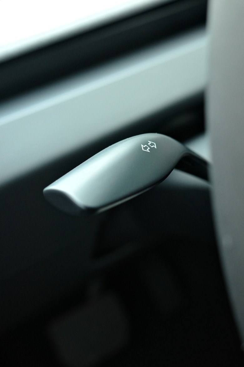 Model 3開箱