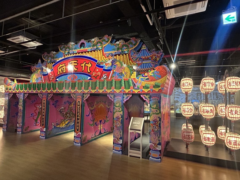 騎 遊 東 港 ( 全 台 首 座 王 船 文 化 館 )