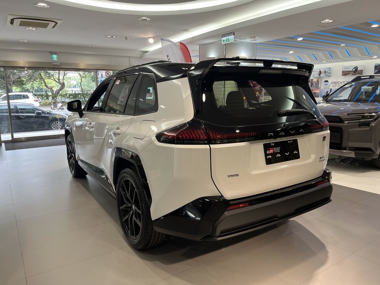 TOYOTA第六代RAV4 - Mobile01