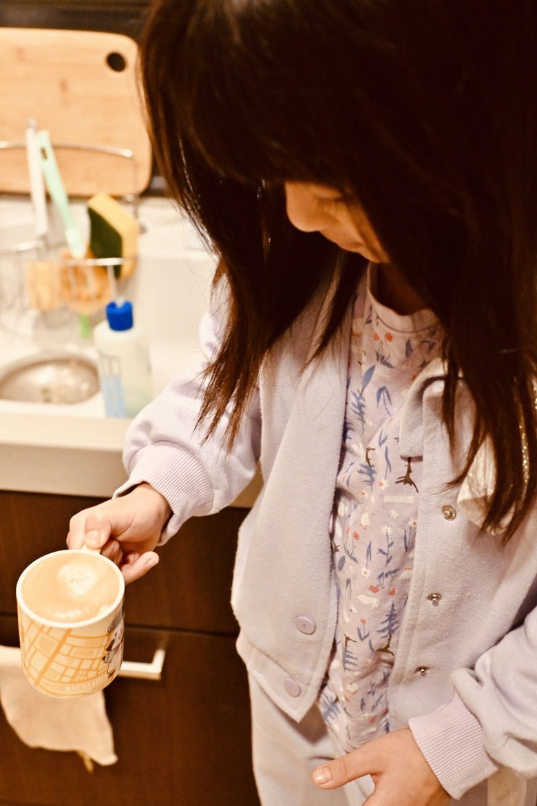 再忙，也要跟自己喝杯咖啡 — Nespresso VERTUO POP 與我的家庭咖啡時光