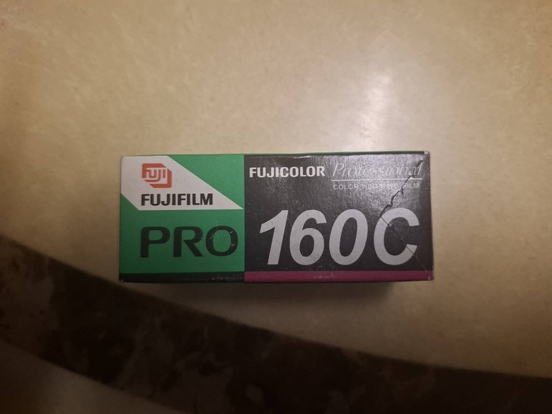 冰箱挖出來過期近20年的底片