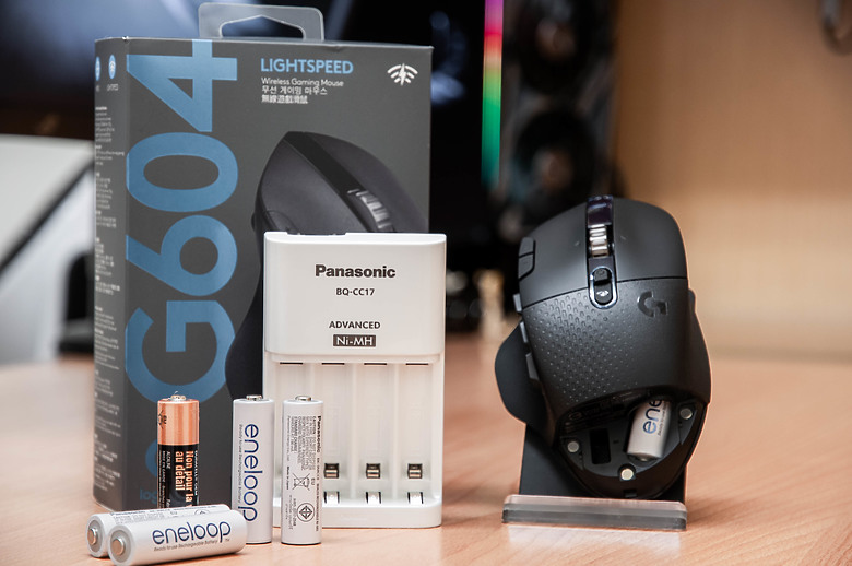 「Logitech G604 Lightspeed 小眾多工鼠」 - 再戰十年取暖文。