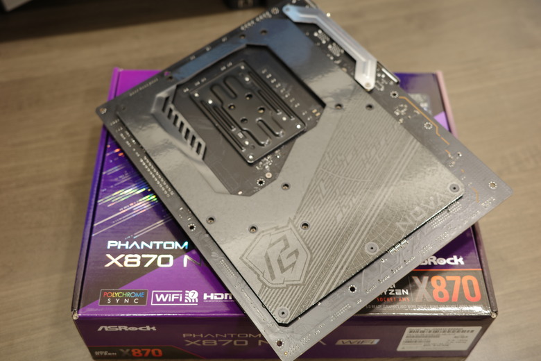 AsRock X870 NOVA WIFI開箱體驗