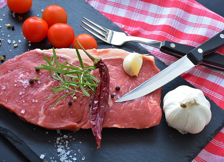 膽固醇過高又貧血，還能吃紅肉嗎？ 營養師傳授「最鐵」飲食原則