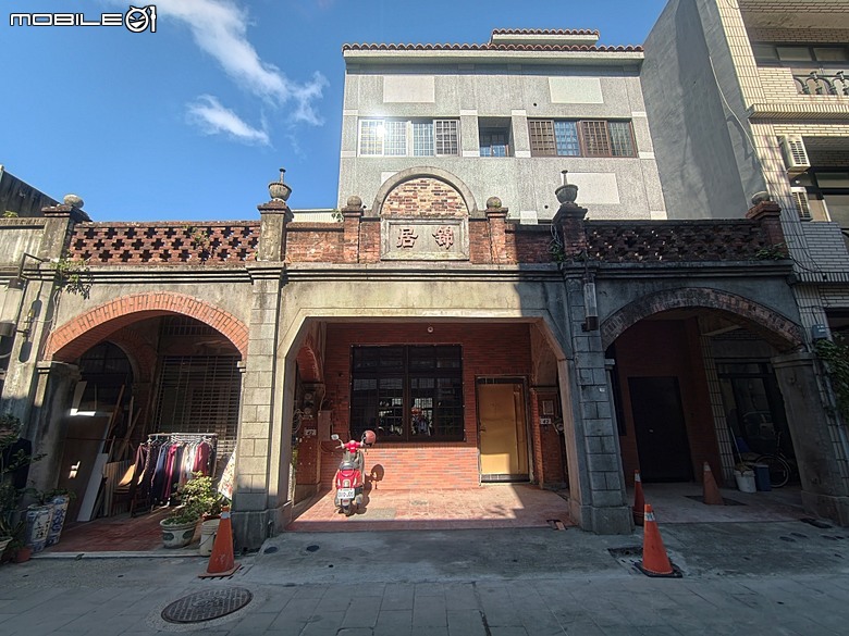 大溪老街(和平老街、中央老街、中山老街)、普濟堂、福仁宮、鎮豐宮、中正公園、大溪橋 — 2025年霜華大溪散策之一