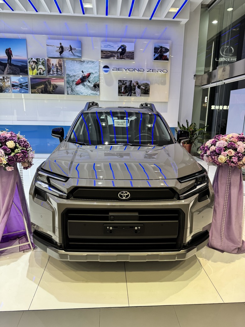 RAV4 新上市！ 發表會展演～ 更新