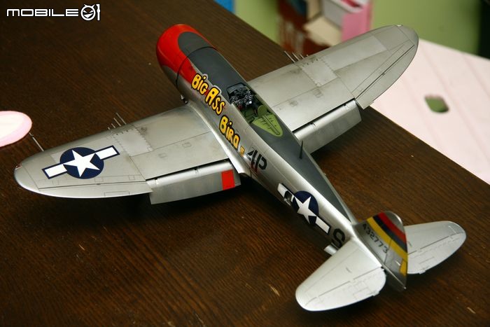 [模型製作記] P-47雷霆式戰鬥機 1/32