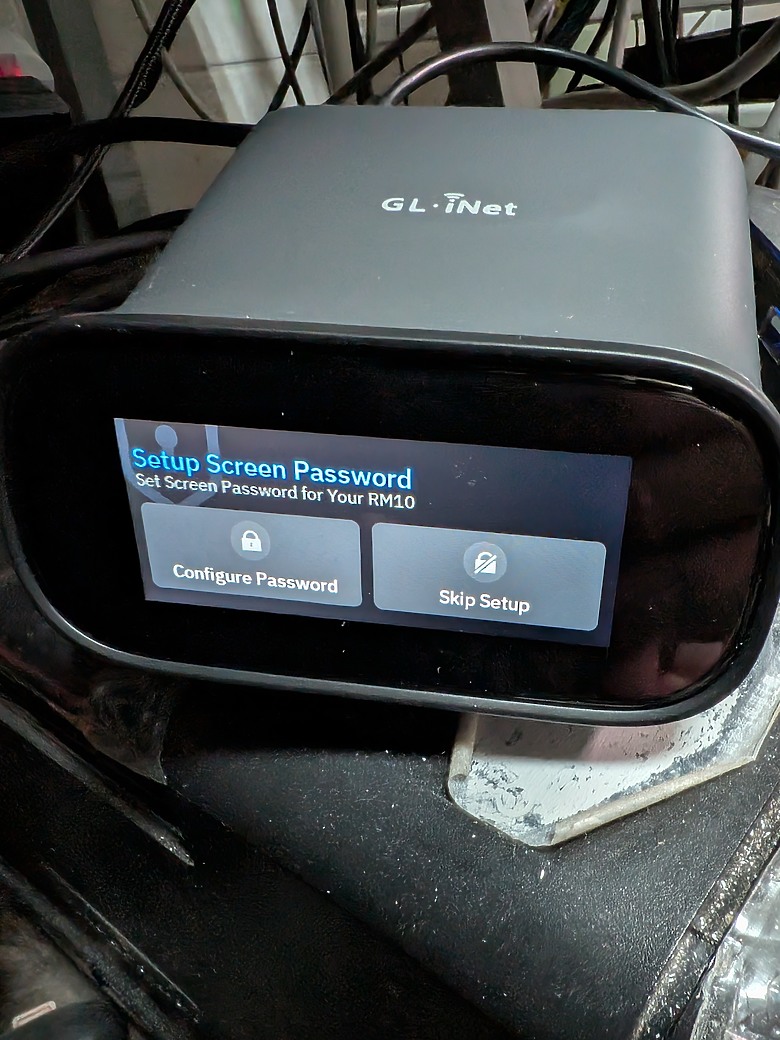 GL.iNet Comet Pro(IPKVM) 簡單開箱