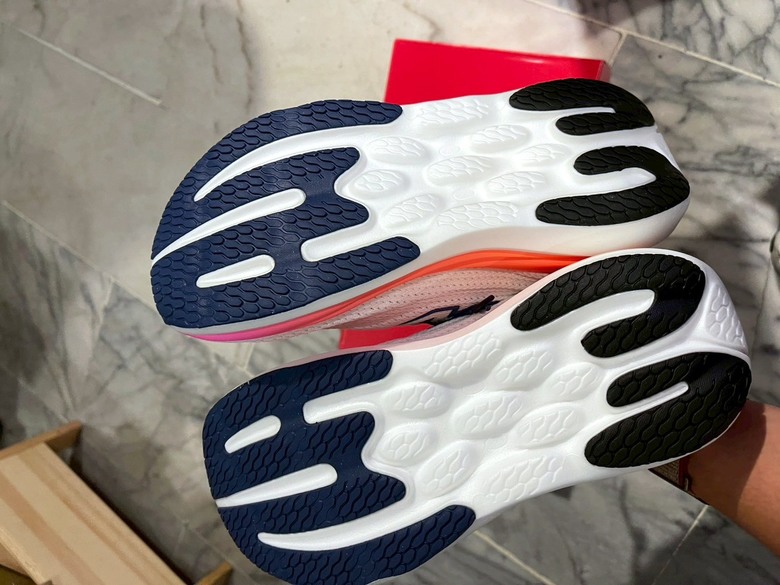 NB 1080v15的快速開箱心得