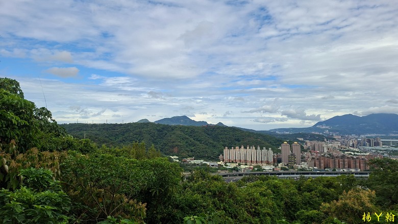 【郊山走走】尖凍山、瓊子湖山、山腳頂山 輕鬆走