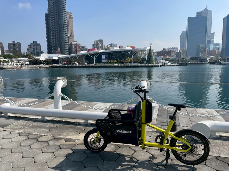 高雄發現在地鹽埕區+駁二藝術特區遛小孩