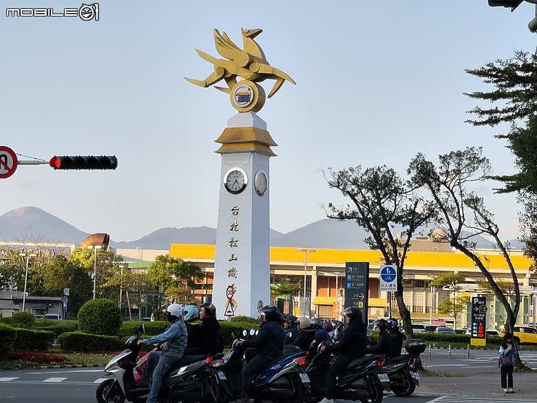 REDMI Note 15 Pro+ 5G 體驗｜續航到位、質感進化的耐用小金剛！