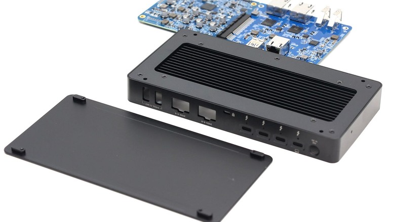 點我看大圖 OWC 經典設計下,從需求出發,內建三個網路的 Thunderbolt 5 Dual 10GbE Network Dock