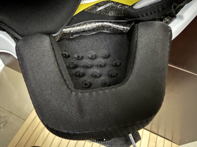 DECATHLON 滑雪安全帽FR900 MIPS 分享