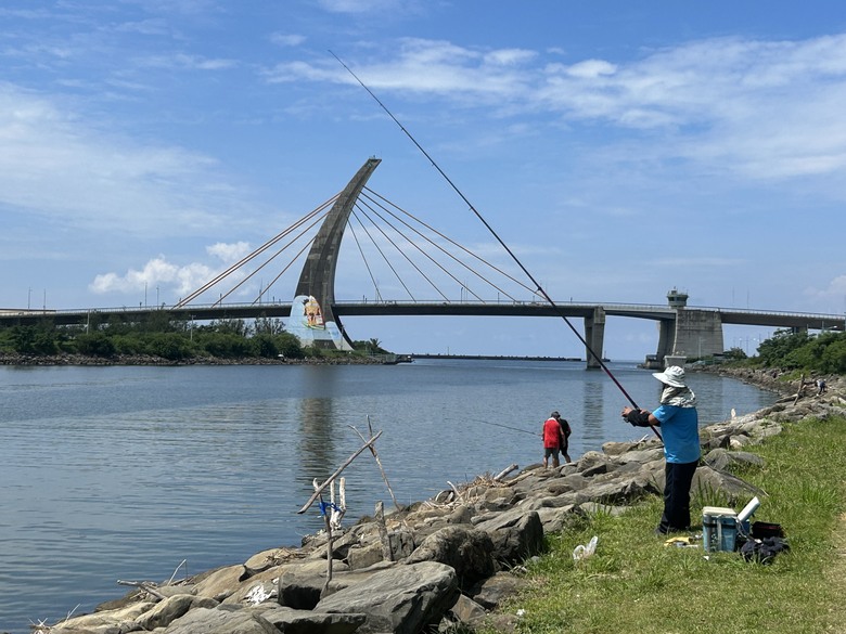 騎 遊 東 港 ( 大 鵬 灣 濕 地 公 園 )