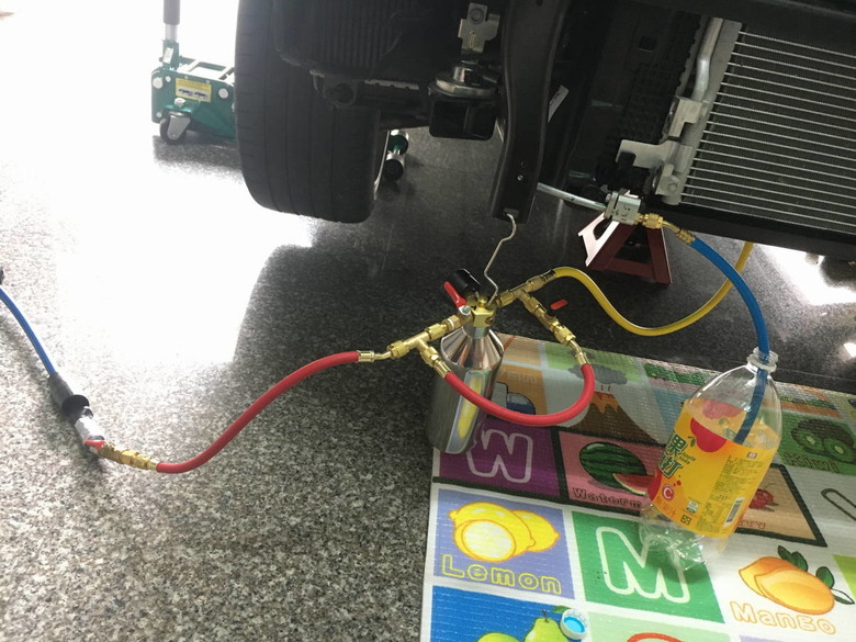 Golf R 冷氣系統DIY 清洗管路更換乾燥劑