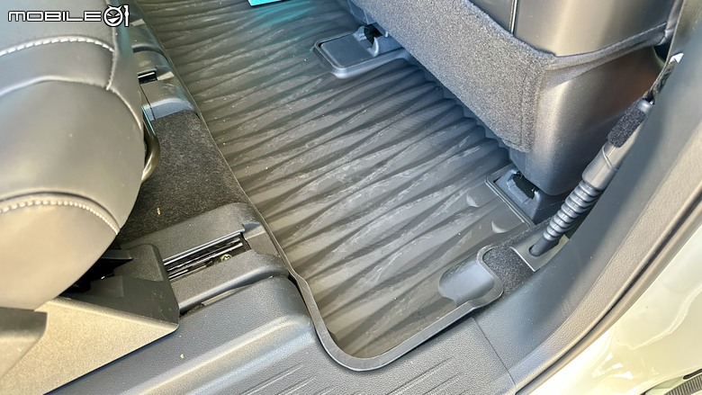 [開箱]2025 Infiniti QX60 LUXE AWD black edition北美開箱&分享