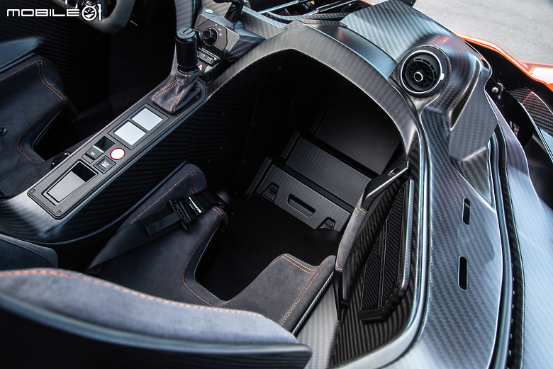 KTM X-BOW GT-XR 試駕｜絕對純粹，只為熱血靈魂而生！