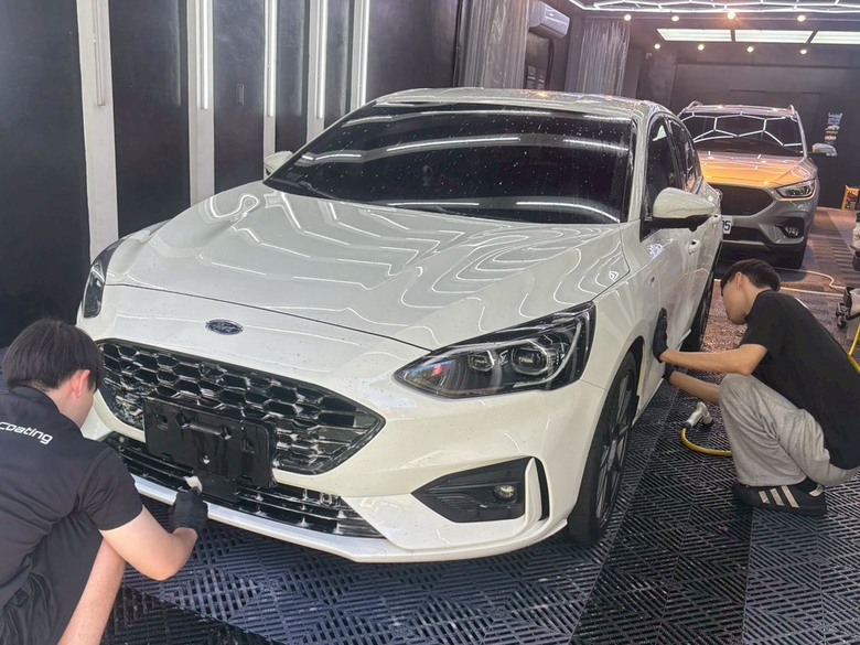 分享 新車的第二次鍍膜 台北悠越鍍膜
