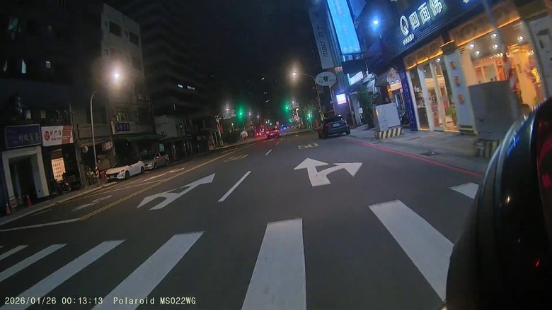 [開箱] 寶麗萊Polaroid MS022WG 機車行車記錄器