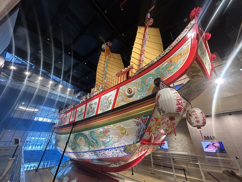 騎 遊 東 港 ( 全 台 首 座 王 船 文 化 館 )