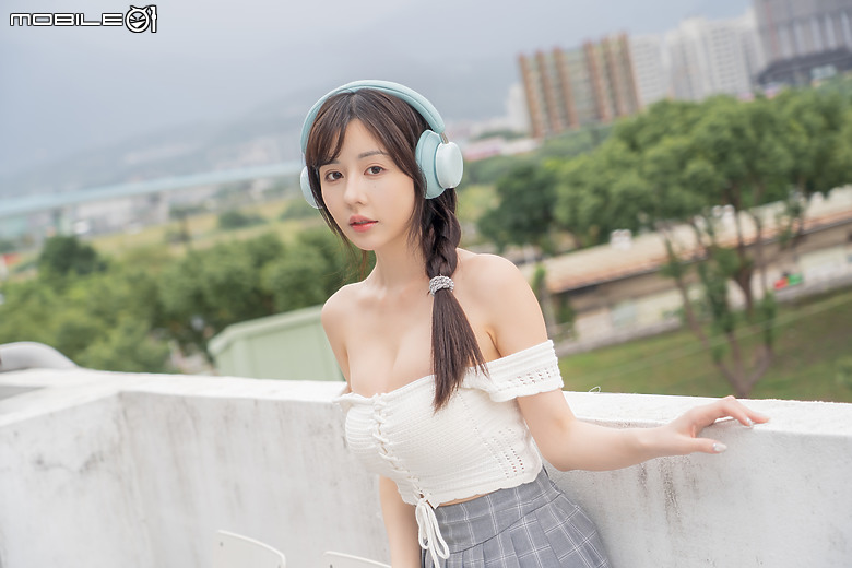 CMF Headphone Pro 耳罩式耳機｜LDAC 音質、百小時續航，三千有找的越級之選！