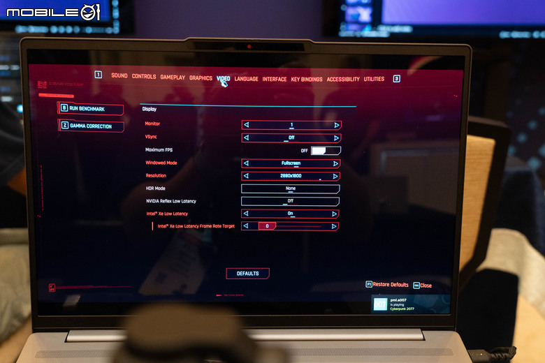 【CES2026】Intel Core Ultra Series 3 處理器遊戲效能快速測試 在輕薄筆電真的可以順跑 3A 遊戲大作！