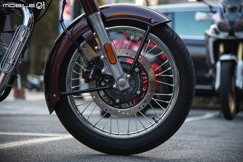 Royal Enfield Bullet 350試駕報告｜來自印度的超時空浪漫