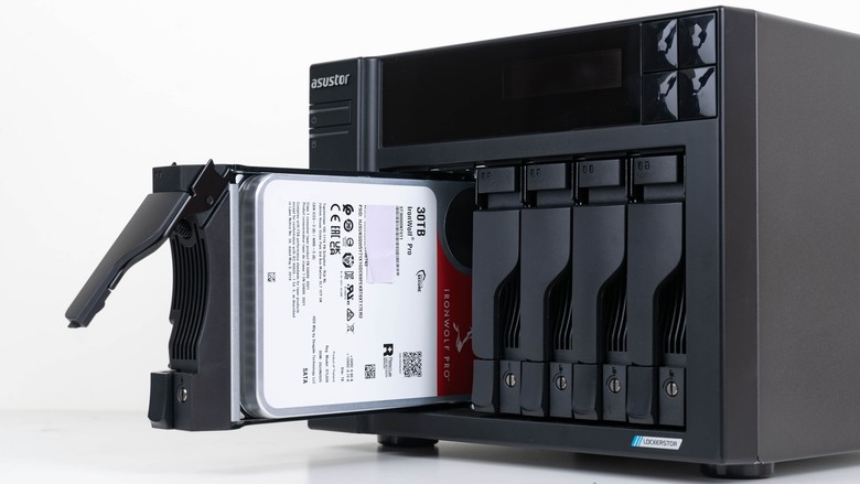 「心得」ASUSTOR AS6706T v2 - 規格給滿的誠意之作