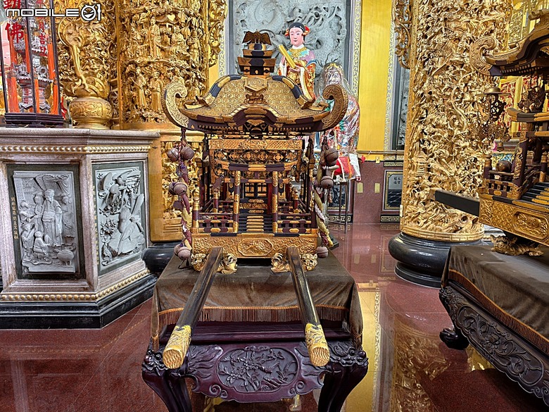 阿公店老街、文凱醫物館、岡山神社改建之壽天宮與公園 — 高雄岡山市街半日散策