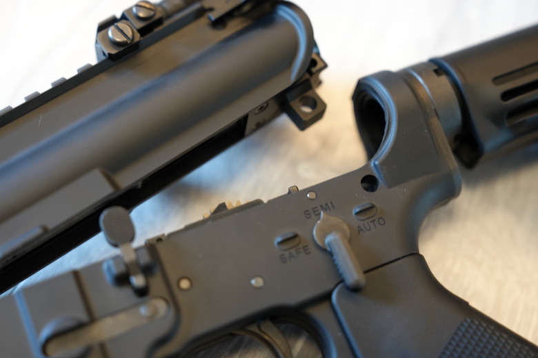 Tokyo Marui EVOLT M4A1 入手開箱! 挑戰 GBBR 的仿真尺寸,電槍科技的全新篇章