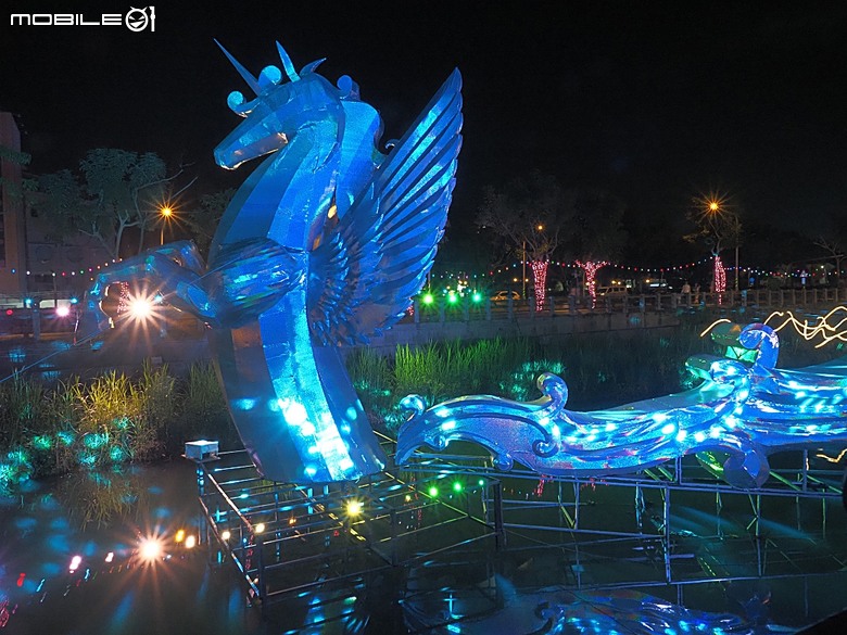 【小惡魔驫到成功】2026屏東燈節 萬年溪燈區,外掛屏東夜市中之國峰羊肉與尚讚肉圓的粉腸 — 2026年新春賞燈第一炮