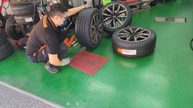 點我看大圖 【輪胎更換心得】MAXXIS VS6換胎分享