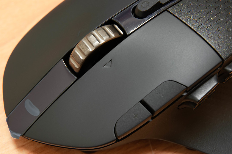 「Logitech G604 Lightspeed 小眾多工鼠」 - 再戰十年取暖文。