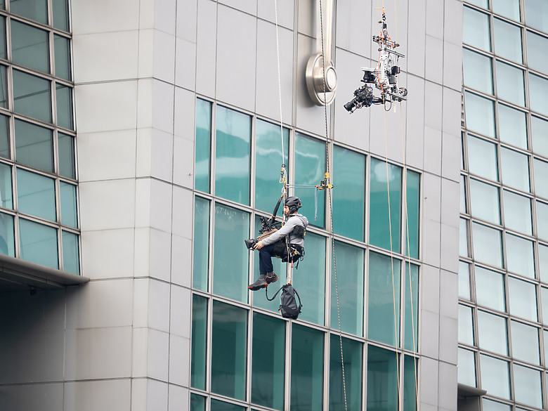 艾力克斯・霍諾德（Alex Honnold）徒手攀爬台北101