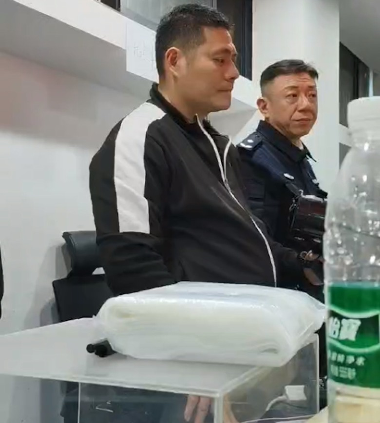 點我看大圖 深圳黃金交易平台「杰我睿」疑爆煲,百苦主圍水貝爆警民衝突