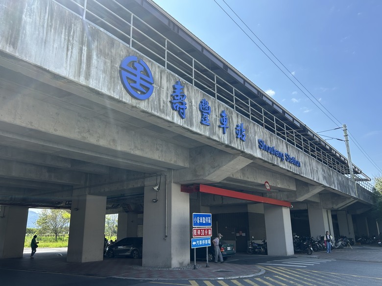 騎車摸蜆趣-花蓮壽豐落羽松秘境