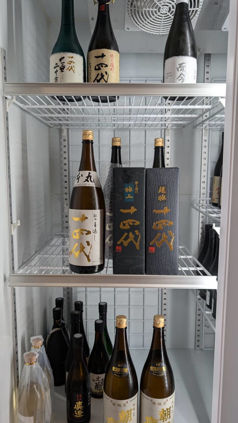 【分享】台南清酒專賣店！從夢幻銘柄到新派碳酸果香系!原本只想買一瓶，結果忍不住帶走三瓶的真實經歷