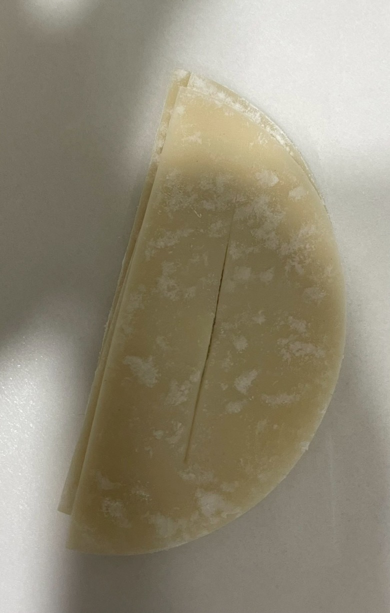 用水餃皮做甜點！水餃皮麻花捲